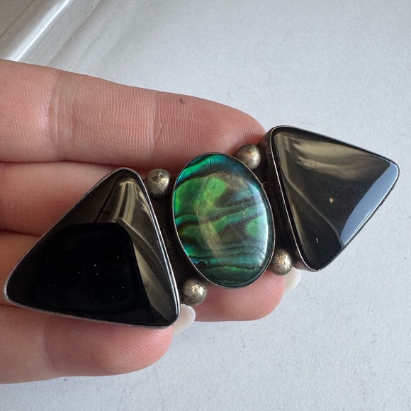 Elegant Sterling Silver Black Onyx and Green Abalone Pin brooch 22.9g - Picture 12 of 15